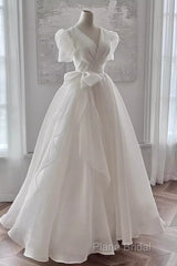 Vintage Ball Gown V Neckline Chiffon White Long Wedding Dresses Brides Dresses