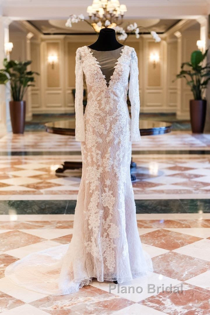 Vintage Lace Long Sleeve See Through Back Nude Mermaid Wedding Dresses, Secondary image