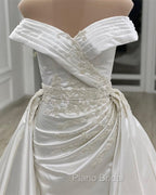 Vintage Mermaid Off Shoulder Wedding Dresses Satin Embroidery