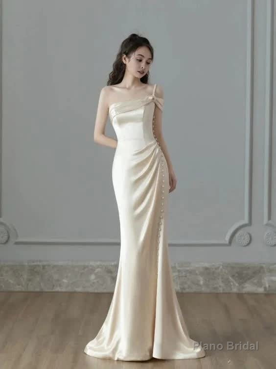 Vintage Mermaid One Shoulder Sleeveless Satin Wedding Dresses Main image