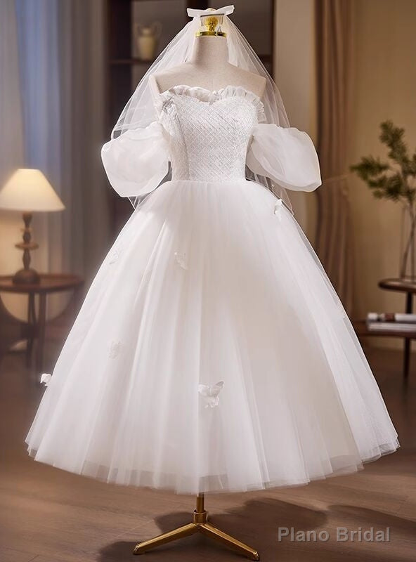 Vintage White Tulle Puff Sleeve Wedding Dress Main image