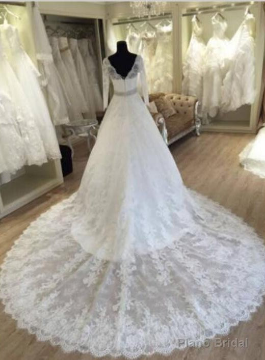 2025 Gorgeous A Line Long Sleeves V Neck Wedding Dresses Secondary image