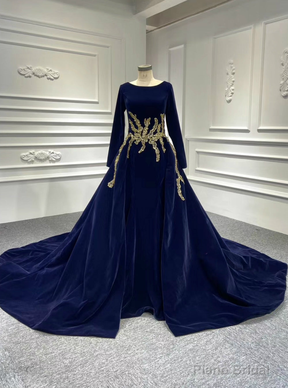 Whether You Are Looking For Blue Ball Gown Velvet Long Sleeve Appliques Beading Prom Dress Main image