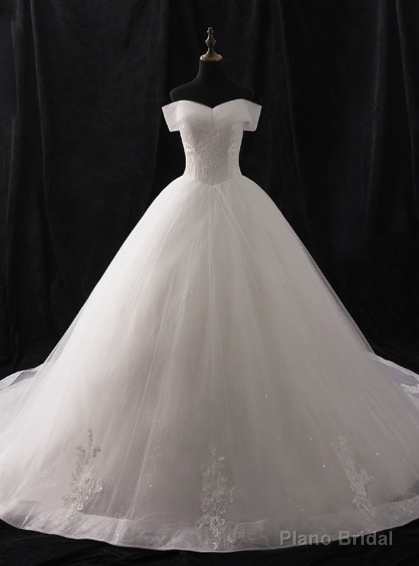 White Ball Gown Tulle Off The Shoulder Appliques Wedding Dress Main image