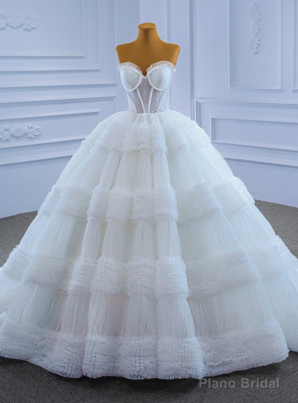 White Ball Gown Tulle Pleats Sweetheart Beading Wedding Dress Main image