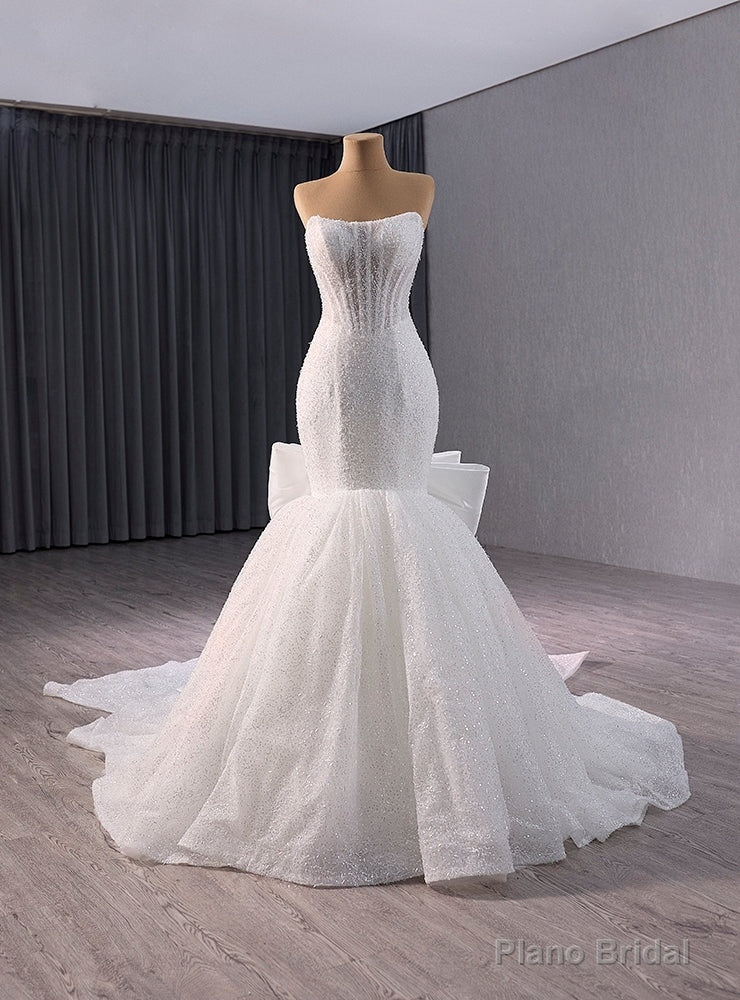 White Mermaid Strapless Wedding Dress With Bow Main image