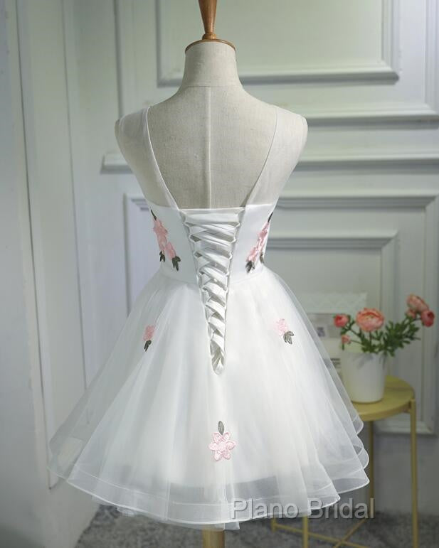 White Short Cute Graduation Party Dresses , Lovely Formal Prom Dresses , Formal Dresses Tulle With Flowers Secondary image