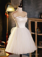 White Sweetheart Neck Tulle Short Prom Dress, Light Champagne Homecoming Dress