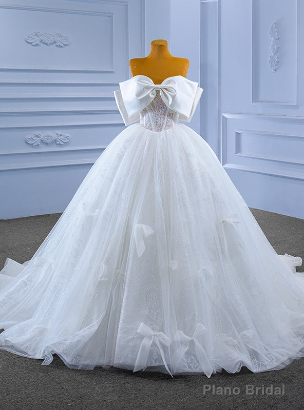 White Tulle Off the Shoulder Bow Wedding Dress Main image