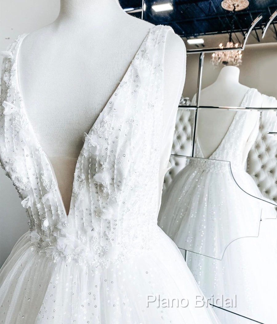 White V Neck Tulle Lace Long Formal Prom Gown Wedding Dresses Secondary image