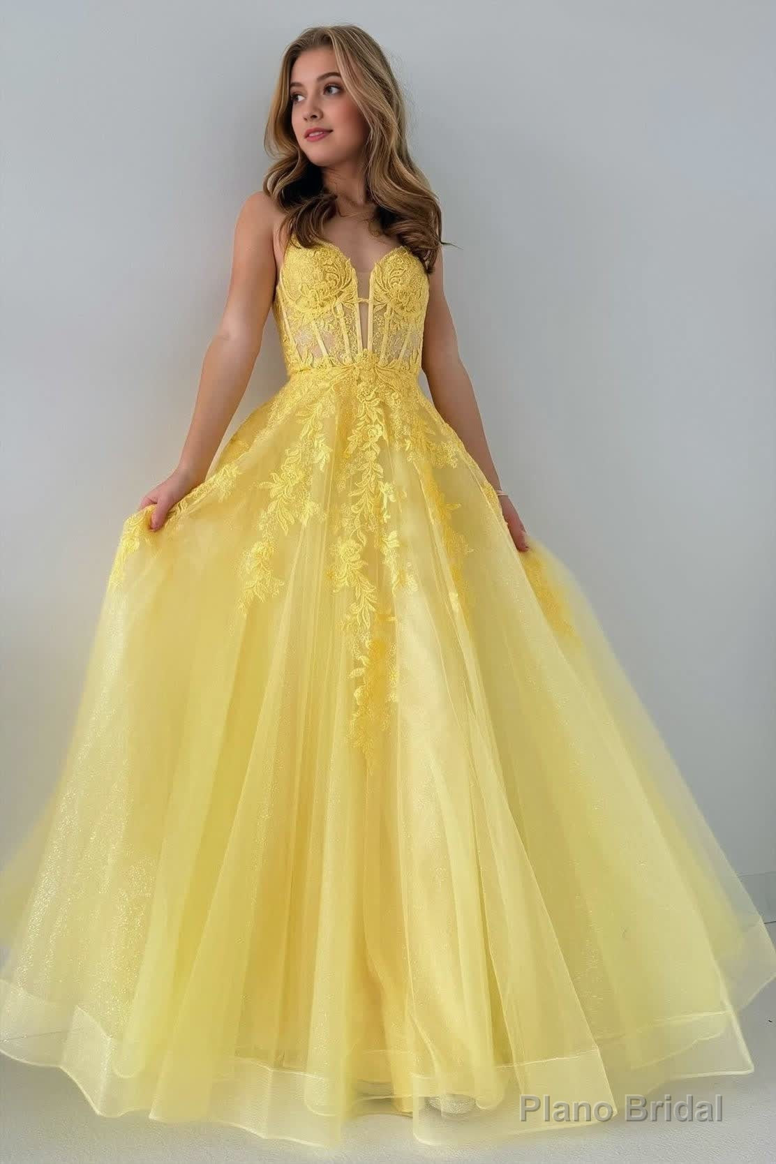 Yellow Tulle Appliques Lace-Up A-Line Long Prom Dress Main image