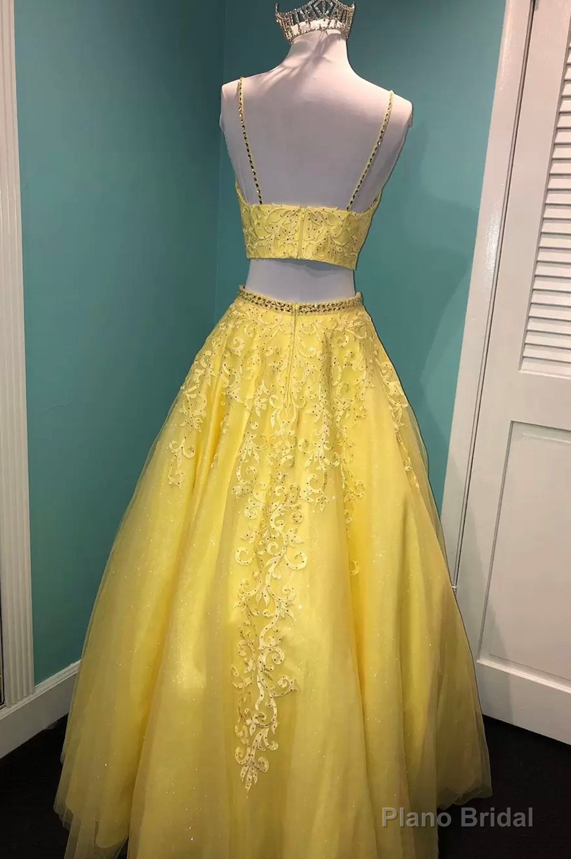 Yellow V-Neck Lace Long Prom Dress, Two Pieces Evening Graduation Dress Secondary image