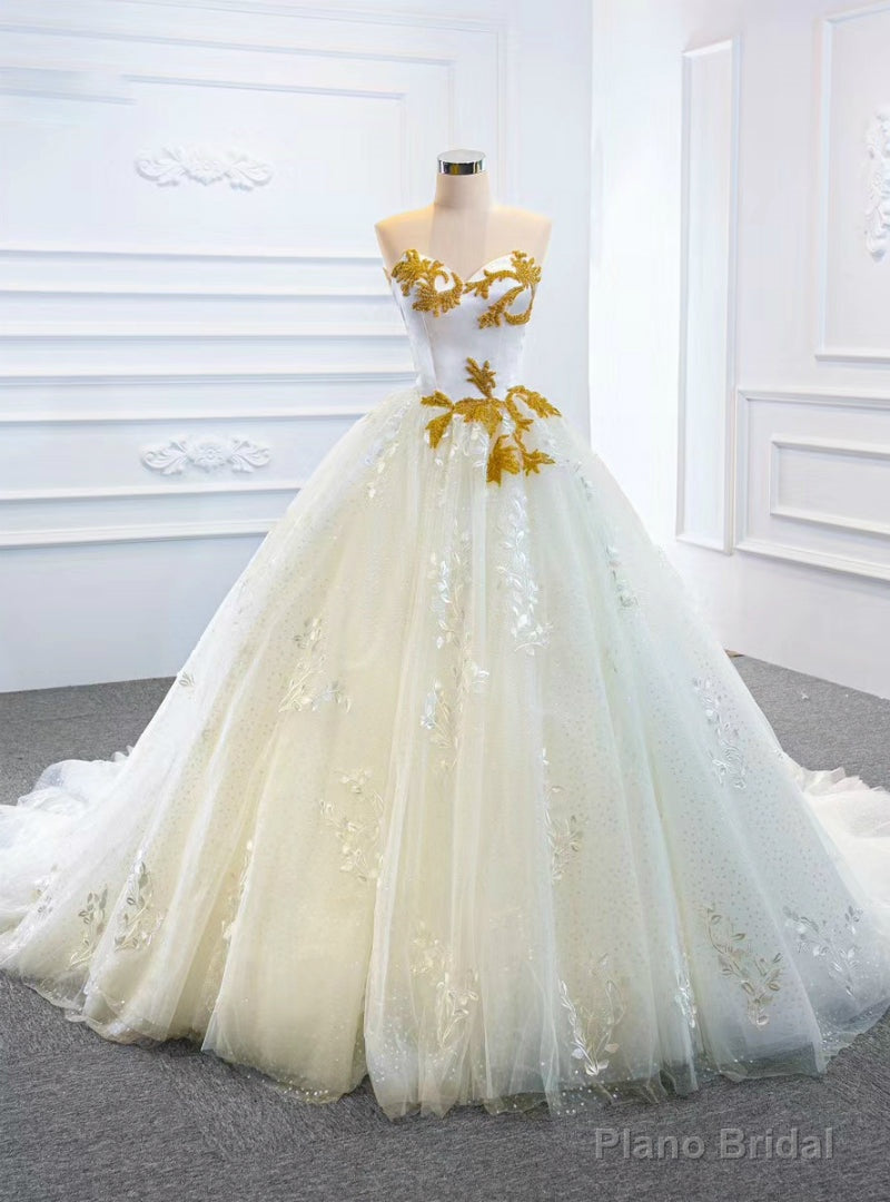 You Are Sure To Find The Perfect White Ball Gown Tulle Lace Sweetheart Beading Wedding Dress Main image