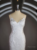 Sheath/Column V-neck Sweep Train Lace Wedding Dresses with Appliques Lace